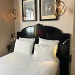 New Republique - Ex Albert's 4* Paris