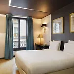 New Republique - Ex Albert's Hotel